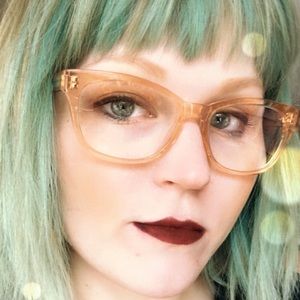 Meet your Posher, Jen